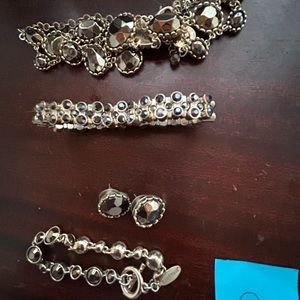 White House, Black market jeweled, necklace, bracelet, and earring set